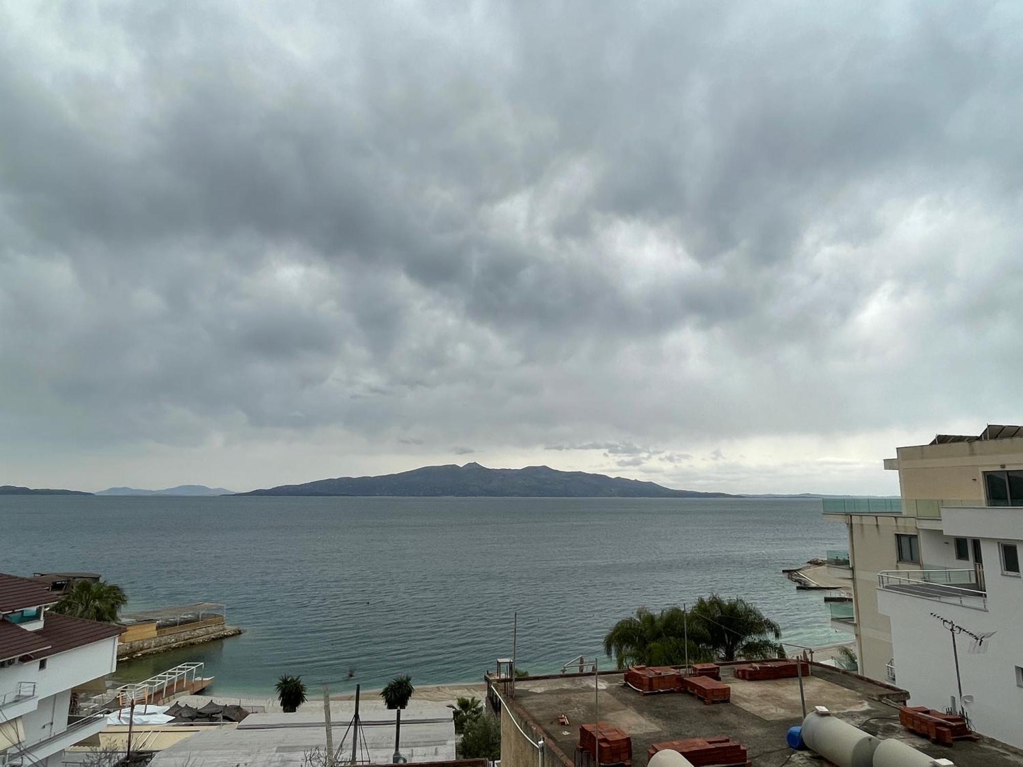 Susy Sea View Apartment Sarande Ngoại thất bức ảnh
